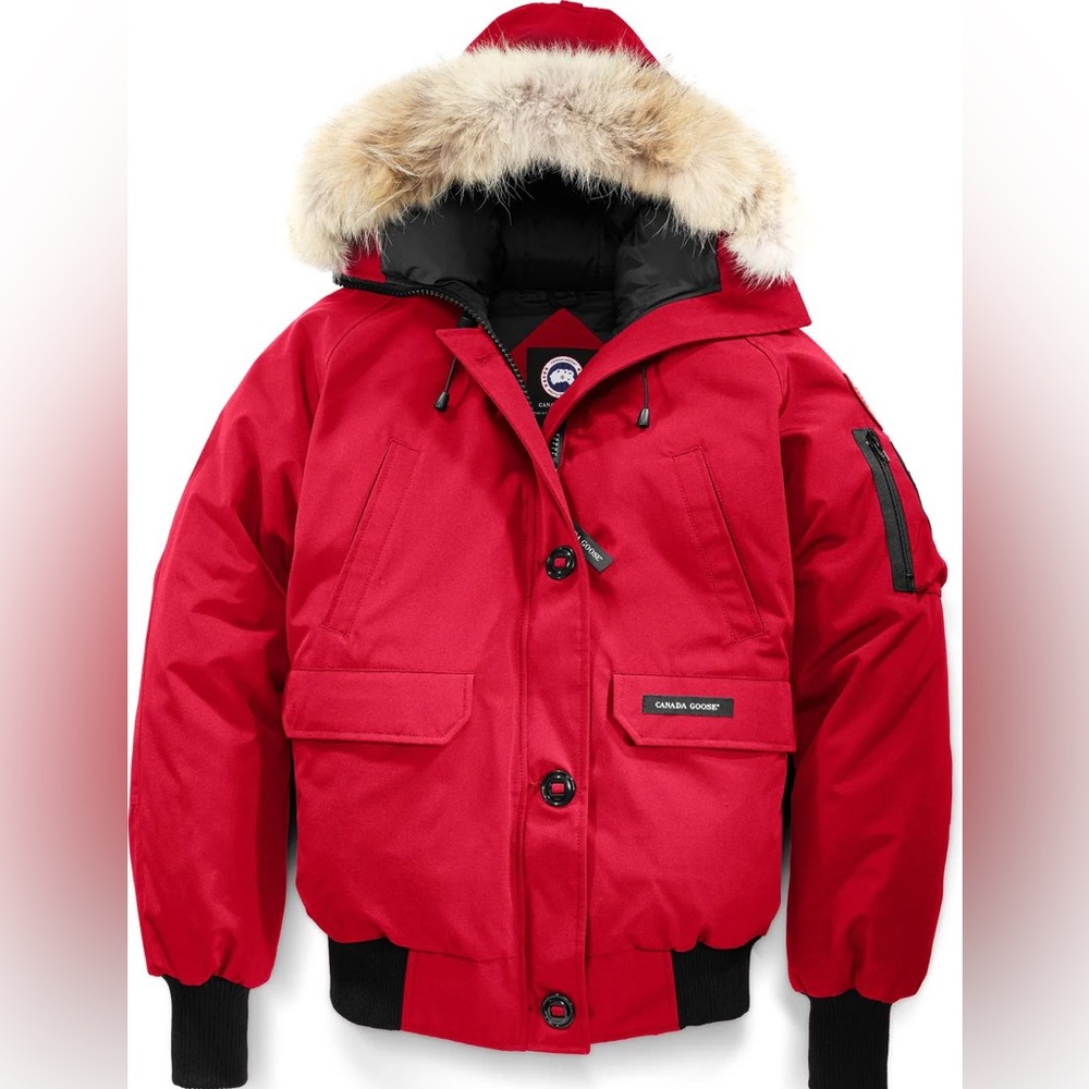 Canada Goose Women’s Chilliwack Bomber - Red - Picture 6 of 17
